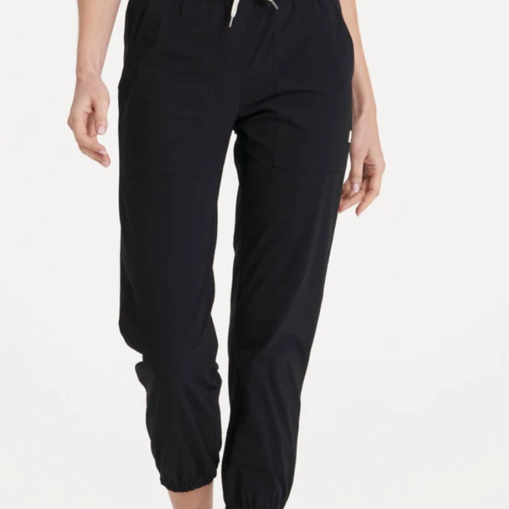Vuori Miles Jogger NWOT (black) – S